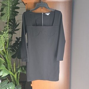 Donna Mizani Black Long Sleeve Dress Size Medium With Back Cut Out